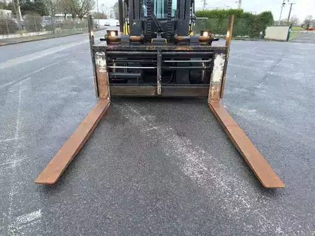 Diesel Forklifts 2012  Yale GDP140EC (18)