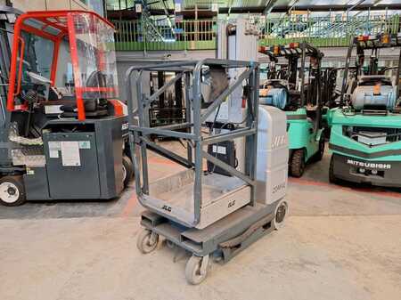 Other 2010  JLG 20MVL (1)