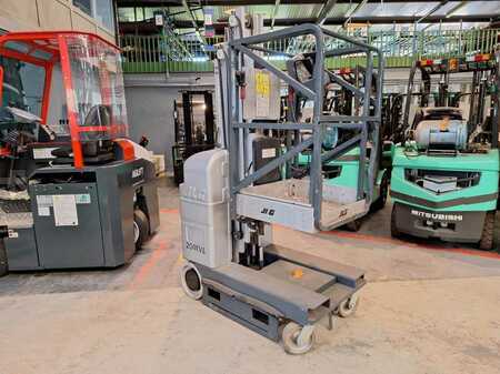 Other 2010  JLG 20MVL (6)