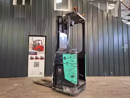 Stacker de condutor em pé 2010  CAT Lift Trucks NSR16N (13)