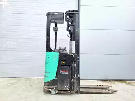 Stacker de condutor em pé 2011  CAT Lift Trucks NSR20N (16)