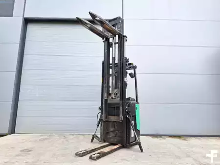 Stacker de condutor em pé 2011  CAT Lift Trucks NSR20N (19)