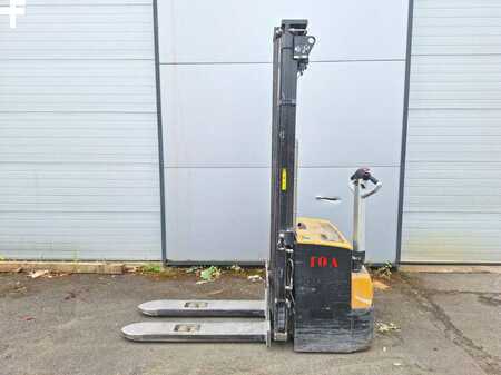 Stoccatori 2016  CAT Lift Trucks NSP16N2 (4)
