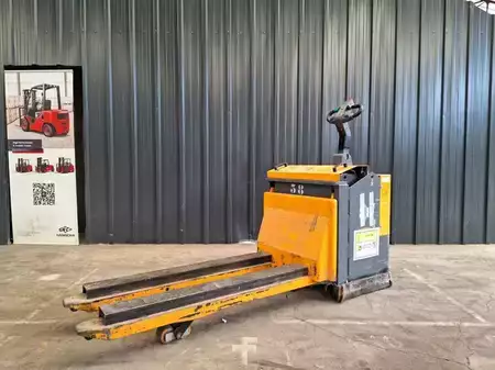 Electric Pallet Trucks 2012  OMG 330BE (20)