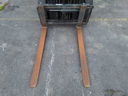 LPG VZV 2011  CAT Lift Trucks GP25N (8)
