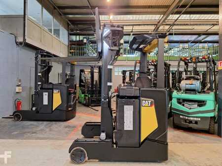 Carretilla retráctil 2017  CAT Lift Trucks NR16N2 (8)