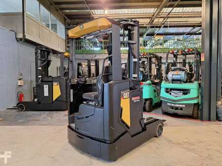 Carretilla retráctil 2017  CAT Lift Trucks NR16N2 (9)