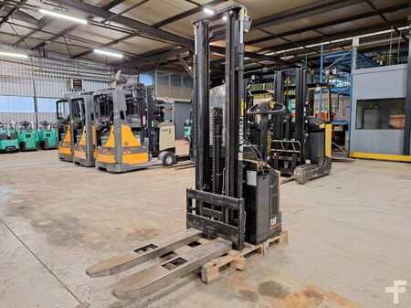 9943_18701-1.jpg?v=1762850277