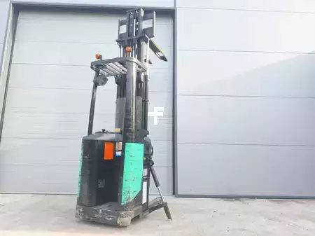 Stacker de condutor em pé 2010  CAT Lift Trucks NSR16N (18)