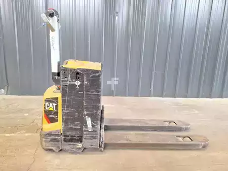 Transpalettes électriques 2017  CAT Lift Trucks NPP20N2E (19)