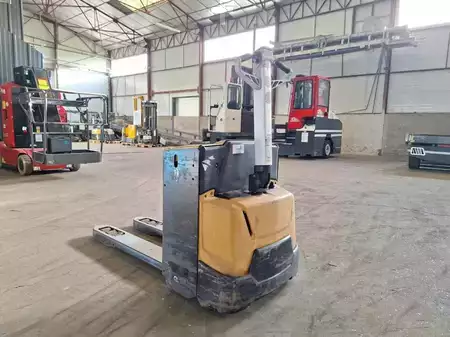 Transpalettes électriques 2017  CAT Lift Trucks NPP20N (15)