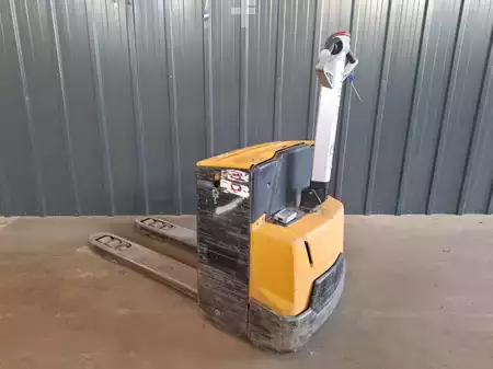 Transpalettes électriques 2017  CAT Lift Trucks NPP20N2 (12)