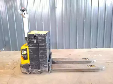 Transpalettes électriques 2017  CAT Lift Trucks NPP20N2E (18)