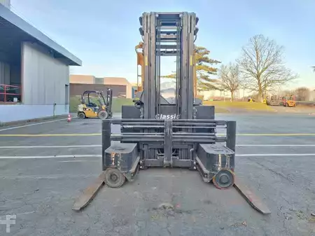 Reach Trucks 2011  CAT Lift Trucks NRM20K (11)