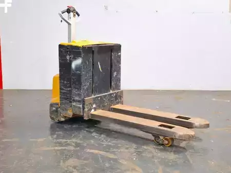 Transpalettes électriques 2017  CAT Lift Trucks NPP20N2E (18)