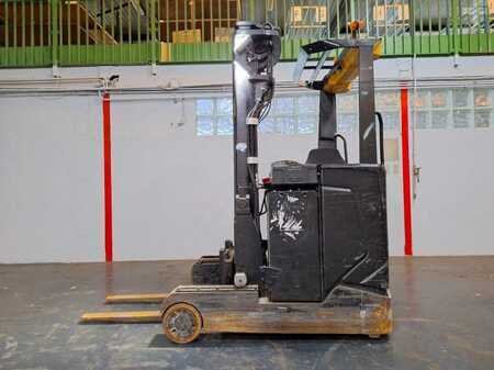 Carretilla retráctil 2015  CAT Lift Trucks NR16N2 (5)