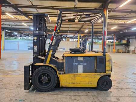 4-wiel elektrische heftrucks 2006  CAT Lift Trucks EP30K-PAC (7)