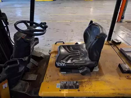 Carrelli elettrici 4 ruote 2006  CAT Lift Trucks EP30K-PAC (9)