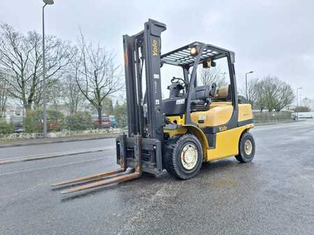 Carretilla elevadora GLP 2013  Yale GLP40VX5 (2)