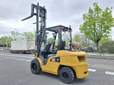 Wózki gazowe 2015  CAT Lift Trucks GP35 NTD (10)