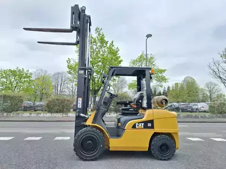Wózki gazowe 2015  CAT Lift Trucks GP35 NTD (11)