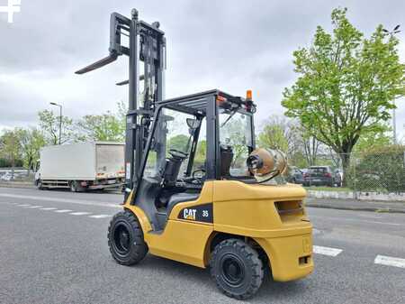 Wózki gazowe 2015  CAT Lift Trucks GP35 NTD (7)