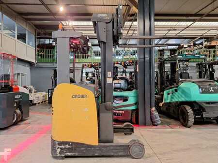 Reachtrucks 2018  Crown ESR5260-1.4 (8)