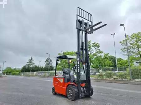 Electric - 4 wheels 2015  Heli CPD30 (16)