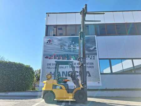 Chariots élévateurs GPL 2017  CAT Lift Trucks GP25NTD (10)