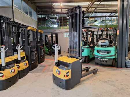 Pinontavaunu 2018  CAT Lift Trucks NSP16NI (11)