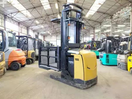 Vertikal-Kommissionierer 2012  CAT Lift Trucks NOH10N (5)