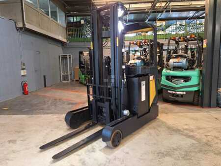 Carretilla retráctil 2018  CAT Lift Trucks NR20N2H (4)