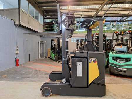 Carretilla retráctil 2018  CAT Lift Trucks NR20N2H (8)