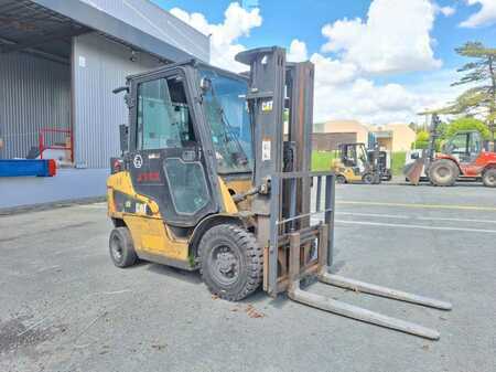 Chariots élévateurs diesel 2017  CAT Lift Trucks DP25NT (2)