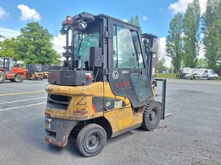 Chariots élévateurs diesel 2017  CAT Lift Trucks DP25NT (7)