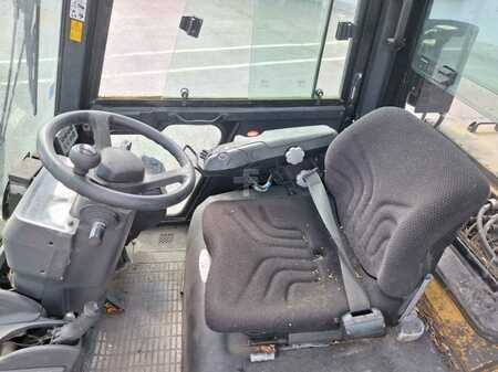 Chariots élévateurs diesel 2017  CAT Lift Trucks DP25NT (8)