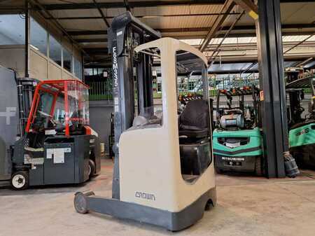 Reachtrucks 2007  Crown ESR4500-1.4 (9)