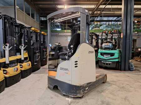 Carrelli retrattili 2015  Crown ESR5240-1.4 (4)