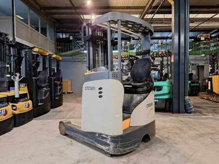 Carrelli retrattili 2015  Crown ESR5240-1.4 (9)