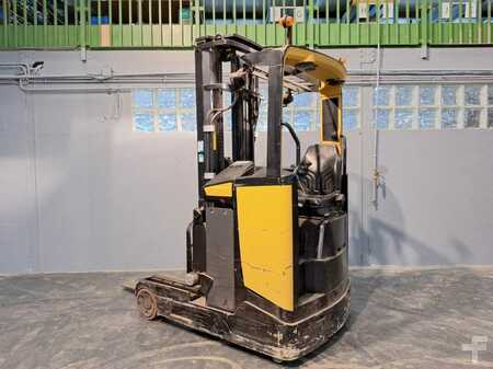 Carretilla retráctil 2013  CAT Lift Trucks NR16N (4)
