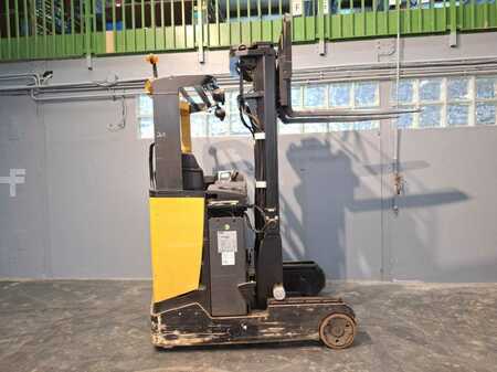 Carretilla retráctil 2013  CAT Lift Trucks NR16N (9)