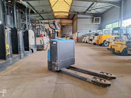 Electric Pallet Trucks 2015  Heli CBD20-150 (1)