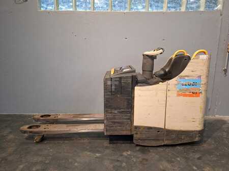 Stackers Stand-on 2020  Crown WT3040 2.00 (10)