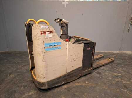Stackers Stand-on 2020  Crown WT3040 2.00 (2)
