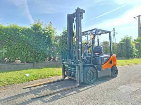 Dieselstapler 2016  Doosan D30S 5 (4)