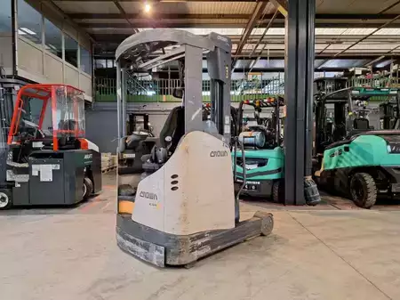 Reach Trucks 2018  Crown ESR5260-1.4 (16)