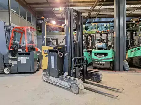Reach Trucks 2014  CAT Lift Trucks NR20NH (13)