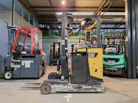 Carretilla retráctil 2014  CAT Lift Trucks NR20NH (2)