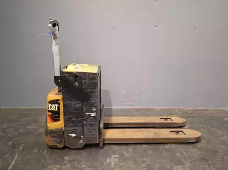 Transpalettes électriques 2018  CAT Lift Trucks NPP20N2E (14)