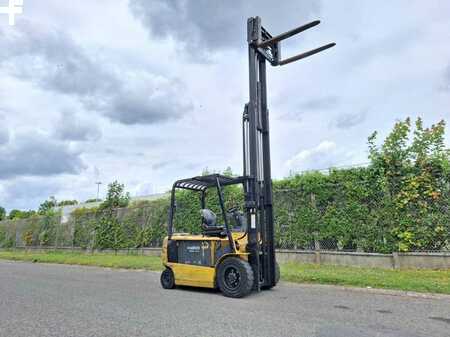 4-wiel elektrische heftrucks 2009  CAT Lift Trucks EP30K (6)